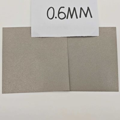 इलेक्ट्रोलाइटिक हाइड्रोजन उत्पादन टी फील्ड 0.6 मिमी छिद्रित टाइटेनियम फील्ड पेपर